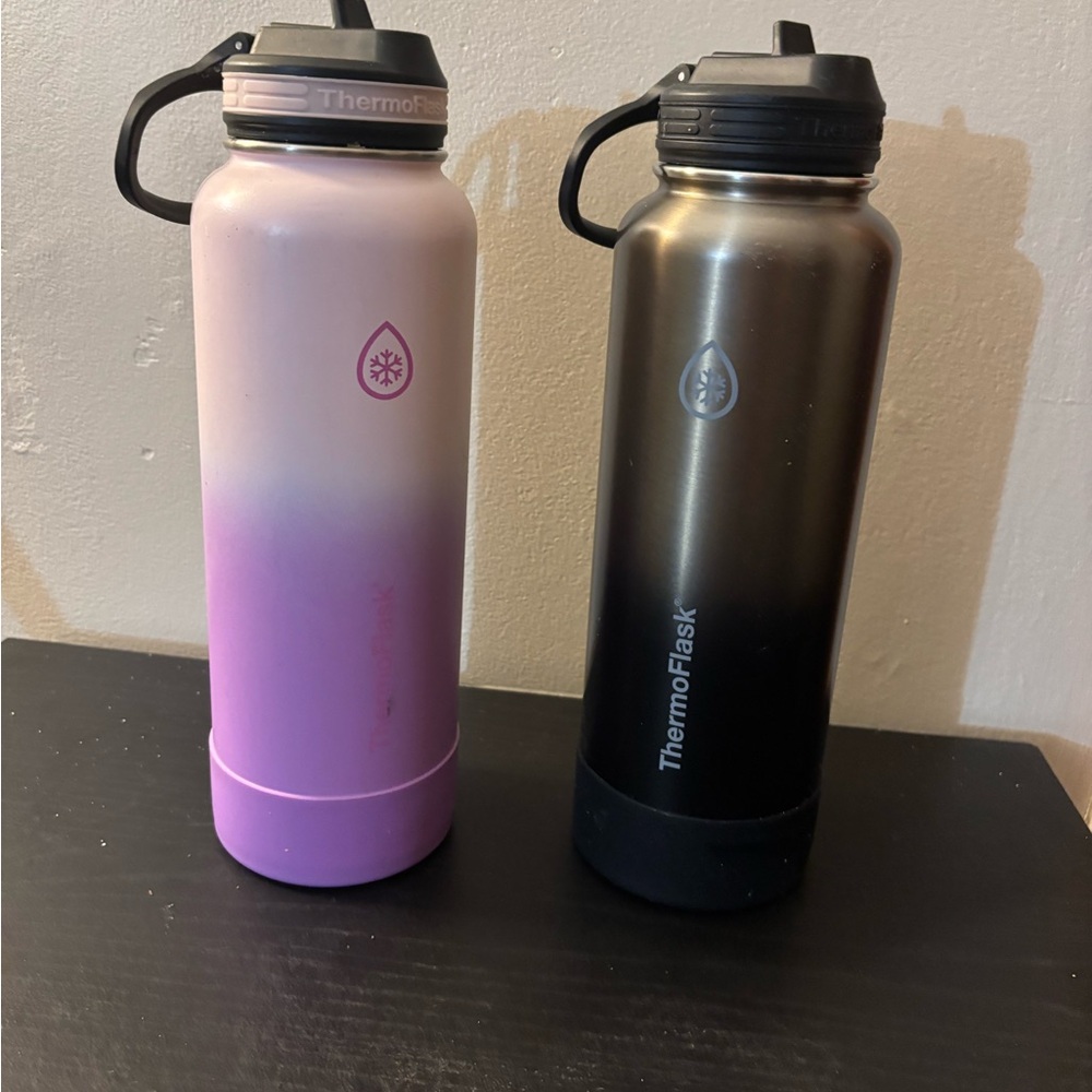 ThermoFlask Insulated Water Bottle Set - Pink and Black